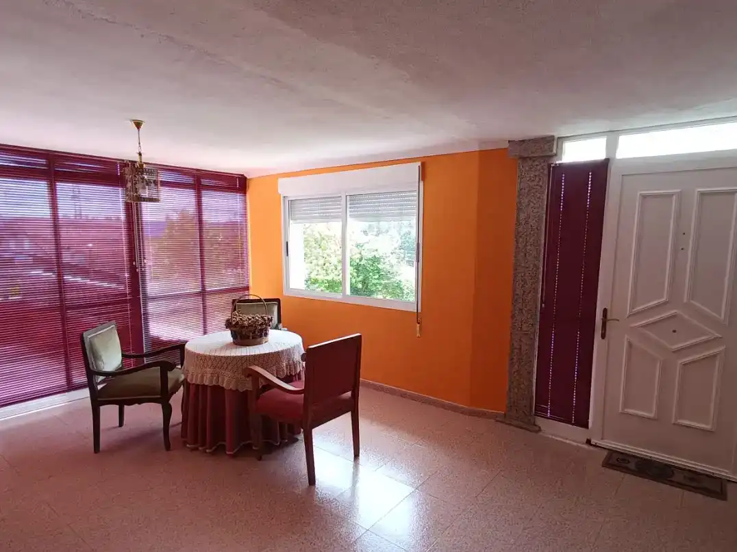 Menjador de Casa o xalet en venda en Ourense Capital  amb Piscina