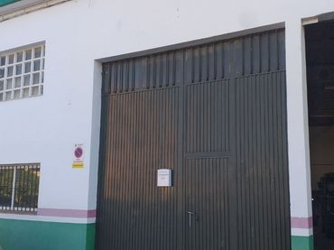 Capannone industriale in vendita a Calle Tapón 12