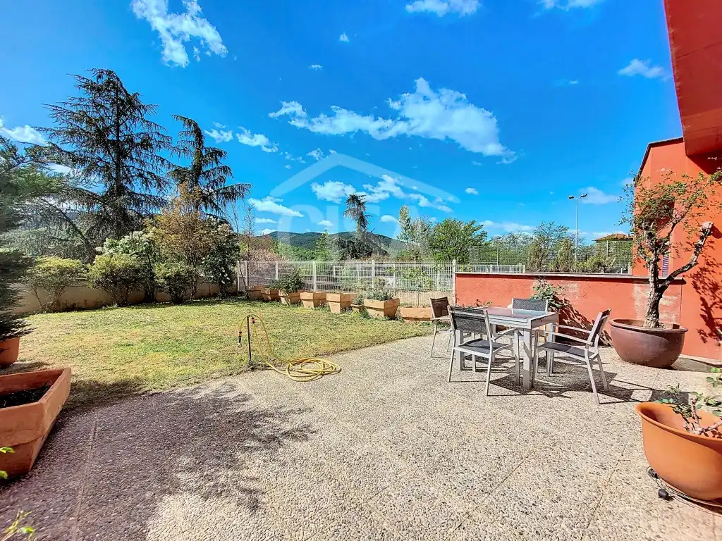 Jardí de Casa o xalet en venda en La Seu d'Urgell amb Jardí privat, Terrassa i Traster