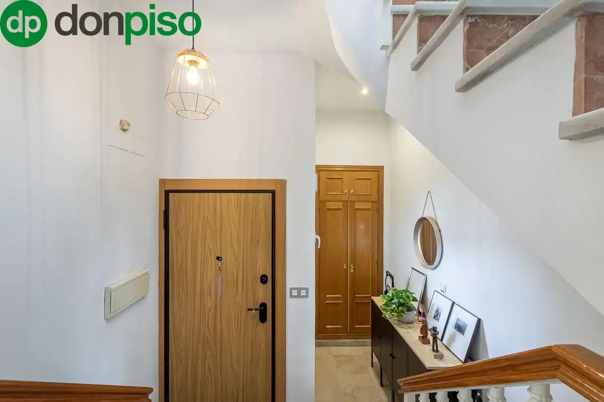 Houses for sale in Calle BADEN POWELL, 13, Barrio de Zaidín