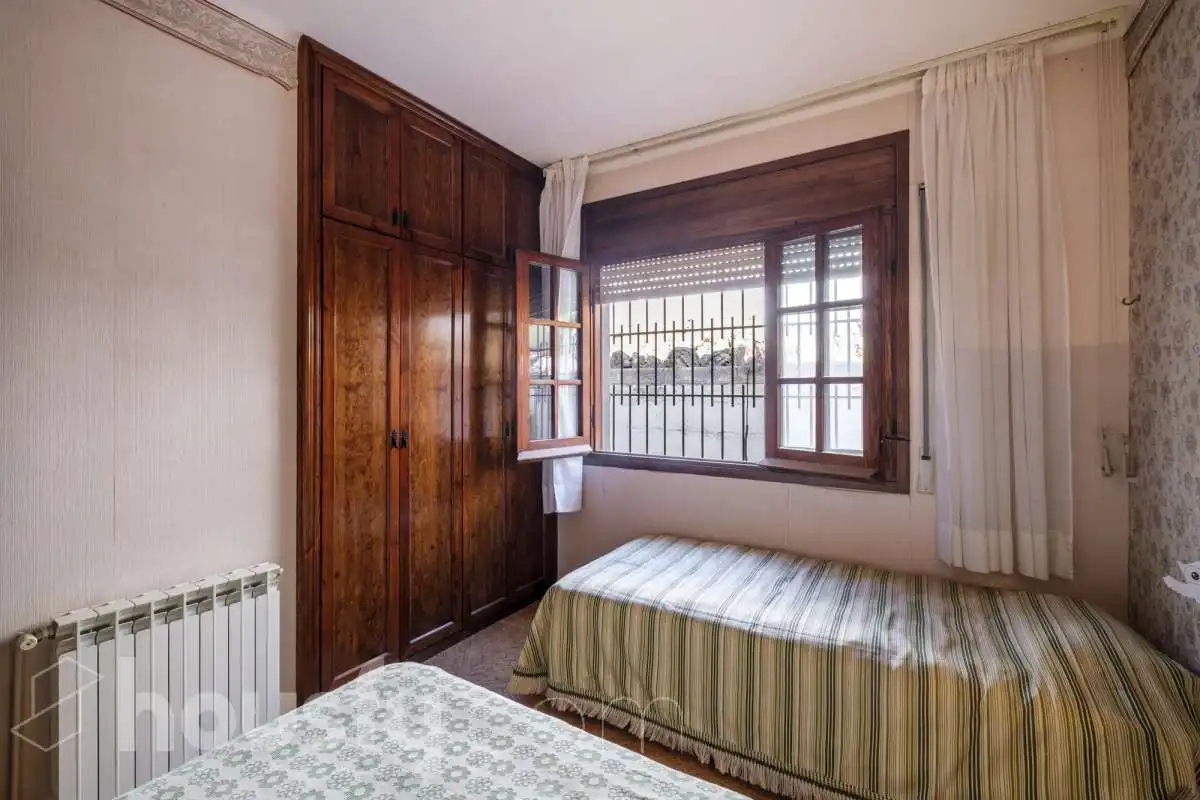 Detached house with pool for sale in Calle Bergueda ., imagen 13