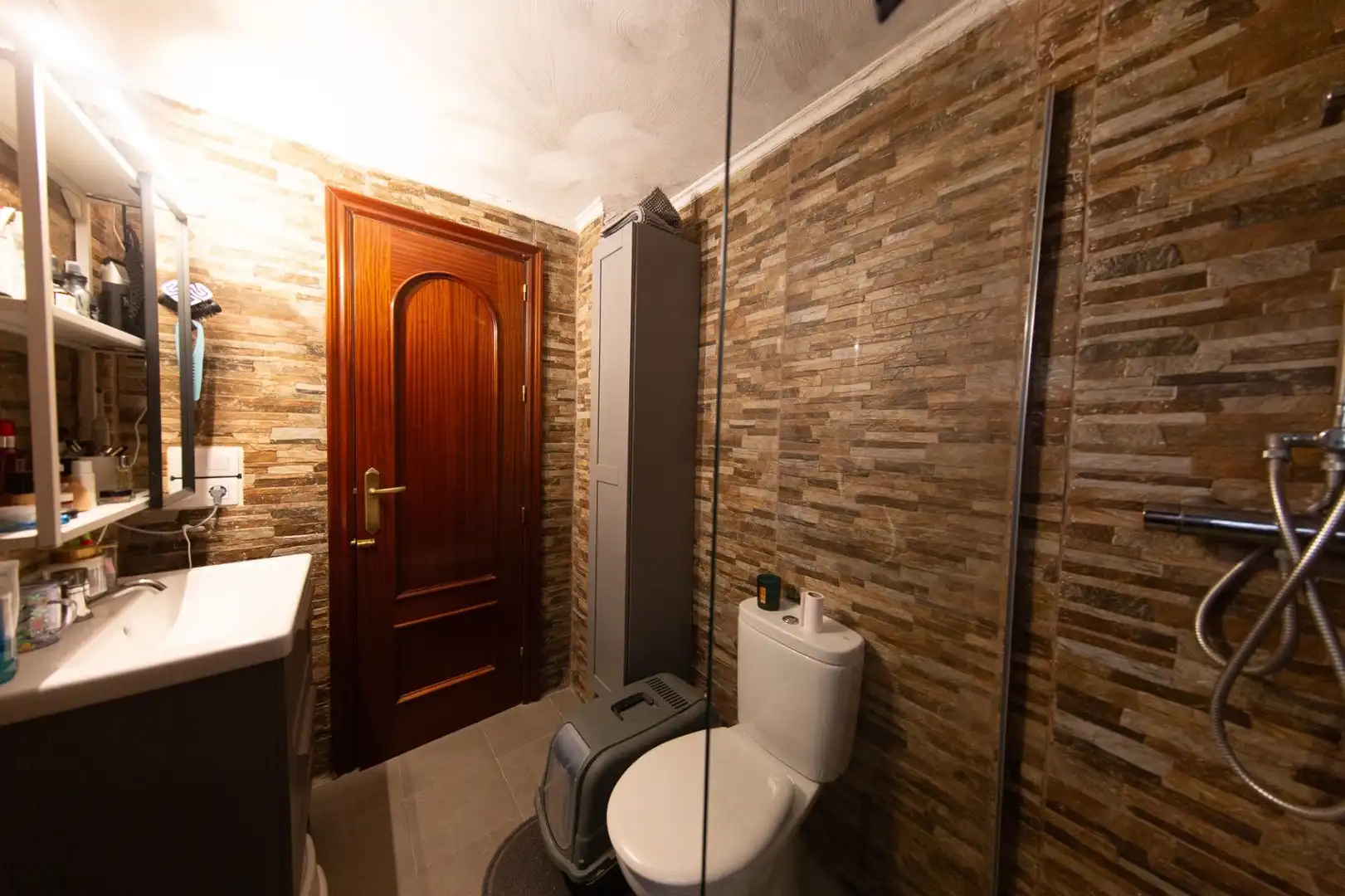 Bany de Apartament en venda en Alicante / Alacant amb Aire condicionat, Calefacció i Terrassa