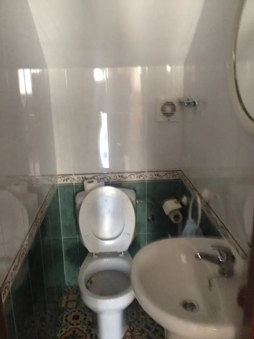 Baño de Casa adosada en venta en Villafranca de Córdoba con Aire acondicionado, Piscina y Amueblado