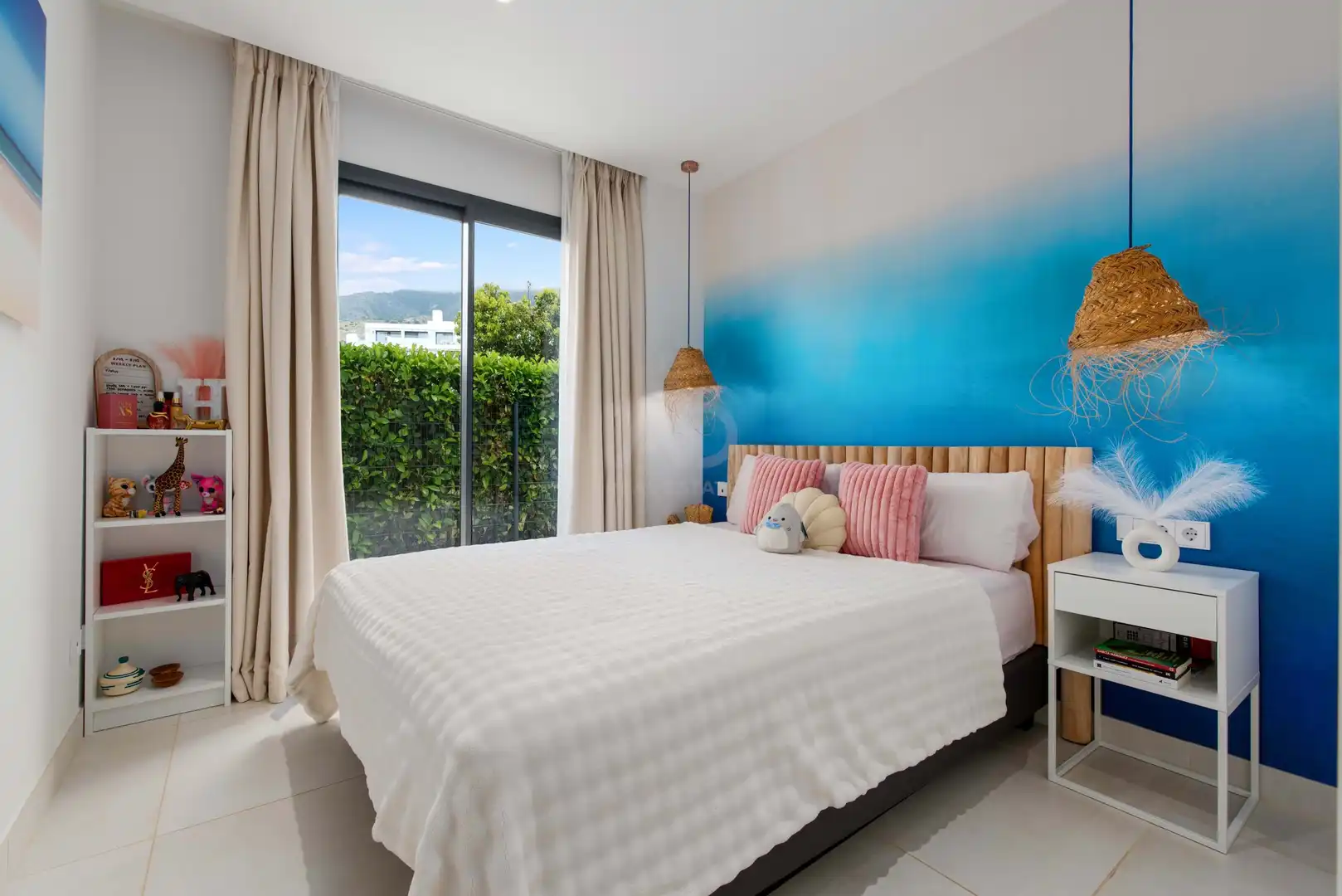Habitación de Piso de alquiler en Fuengirola con Aire acondicionado, Calefacción y Terraza