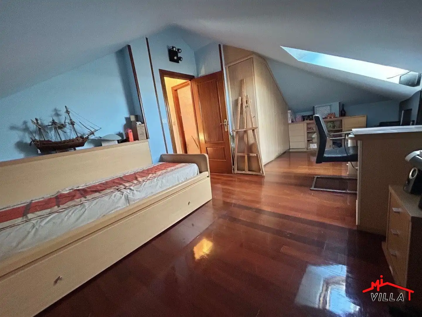 Bedroom of Houses for sale in Bárcena de Cicero  with Heating and Terrace