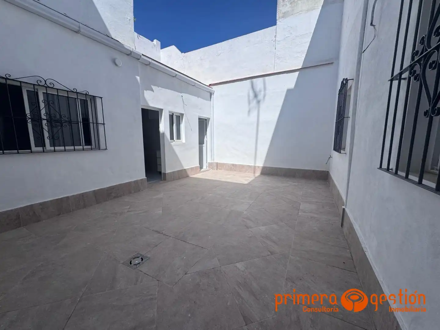 Außenansicht von Wohnung zum Verkauf in Carmona