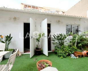 Exterior view of Planta baja for sale in  Barcelona Capital  with Heating, Terrace and Storage room