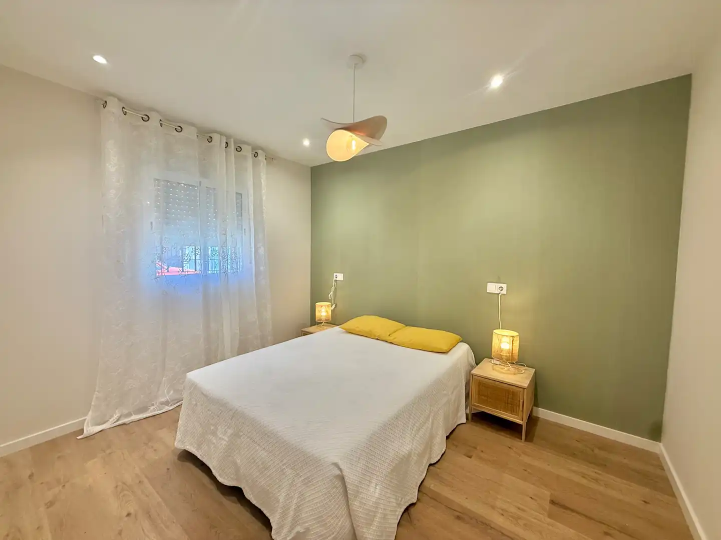 Bedroom of Detached homes for sale in Fuensalida  with Alarm