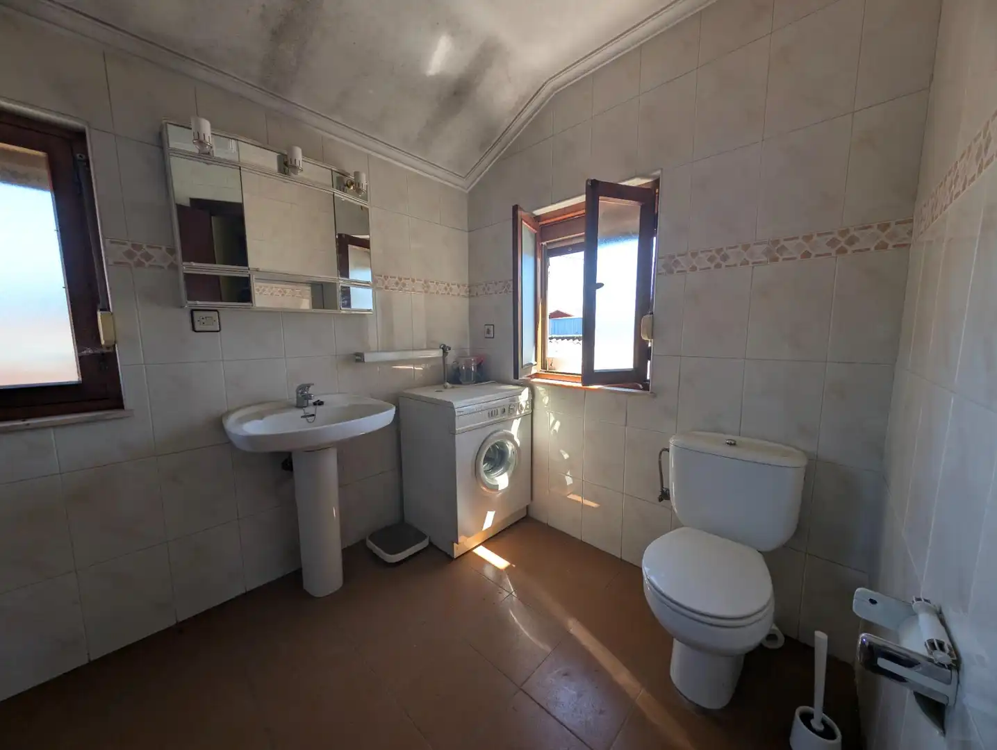 Bany de Casa o xalet en venda en Langreo amb Jardí privat