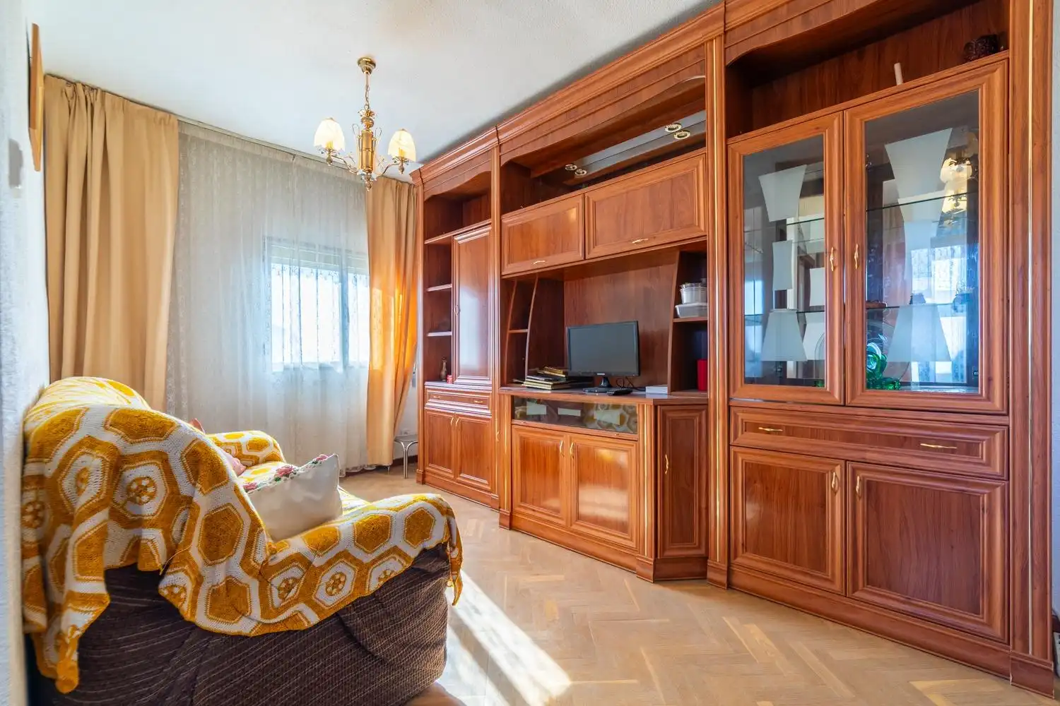 Sala d'estar de Pis en venda en Madrid amb Aire condicionat i Calefacció