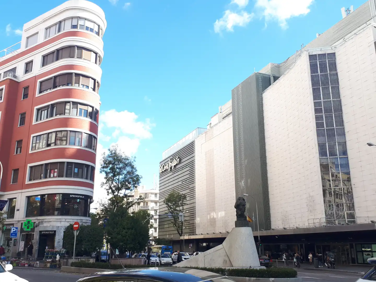 Vista exterior de Àtic en venda en Madrid amb Aire condicionat, Calefacció i Terrassa