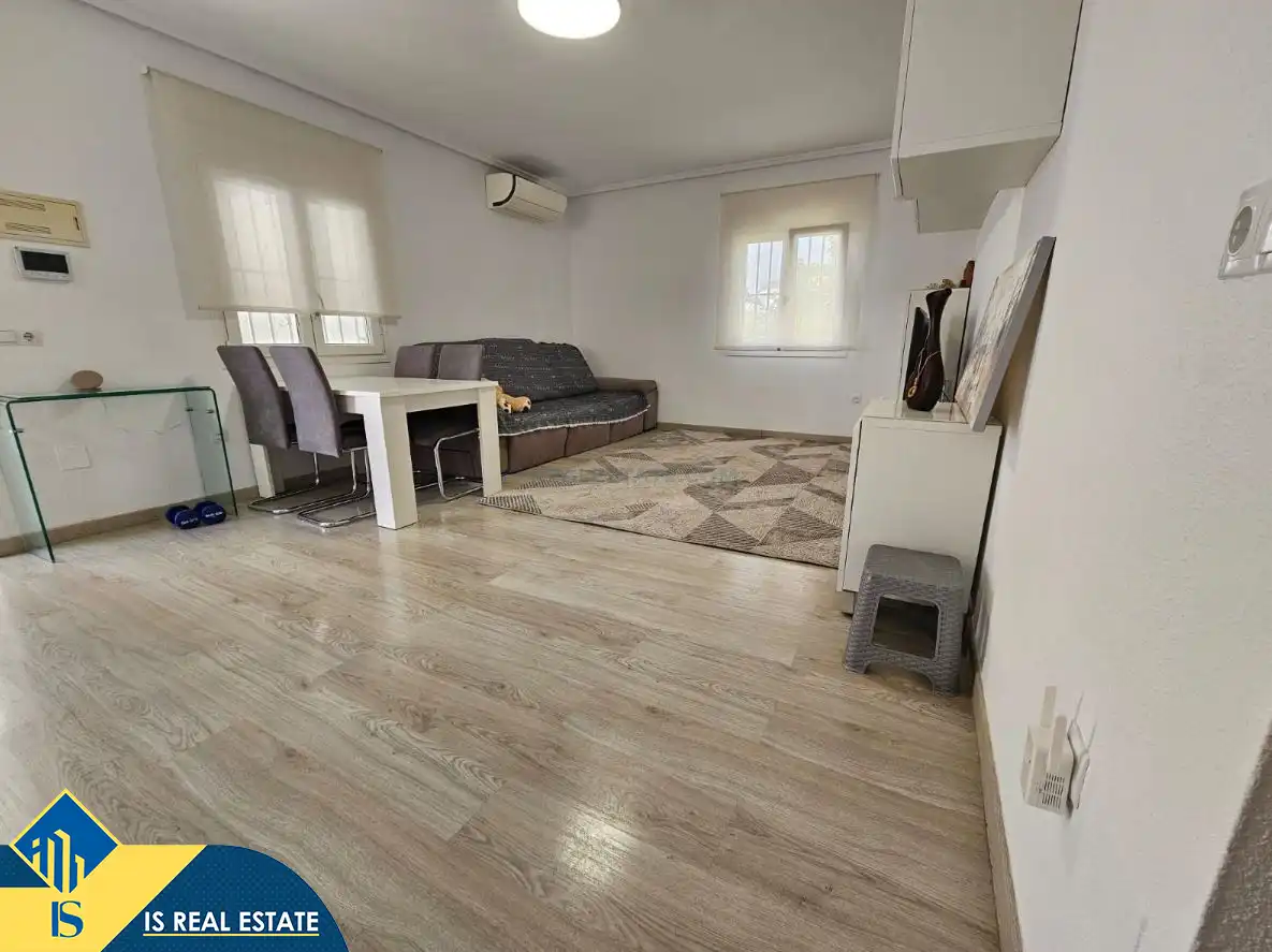 Sala d'estar de Casa o xalet en venda en Rojales amb Aire condicionat, Calefacció i Jardí privat