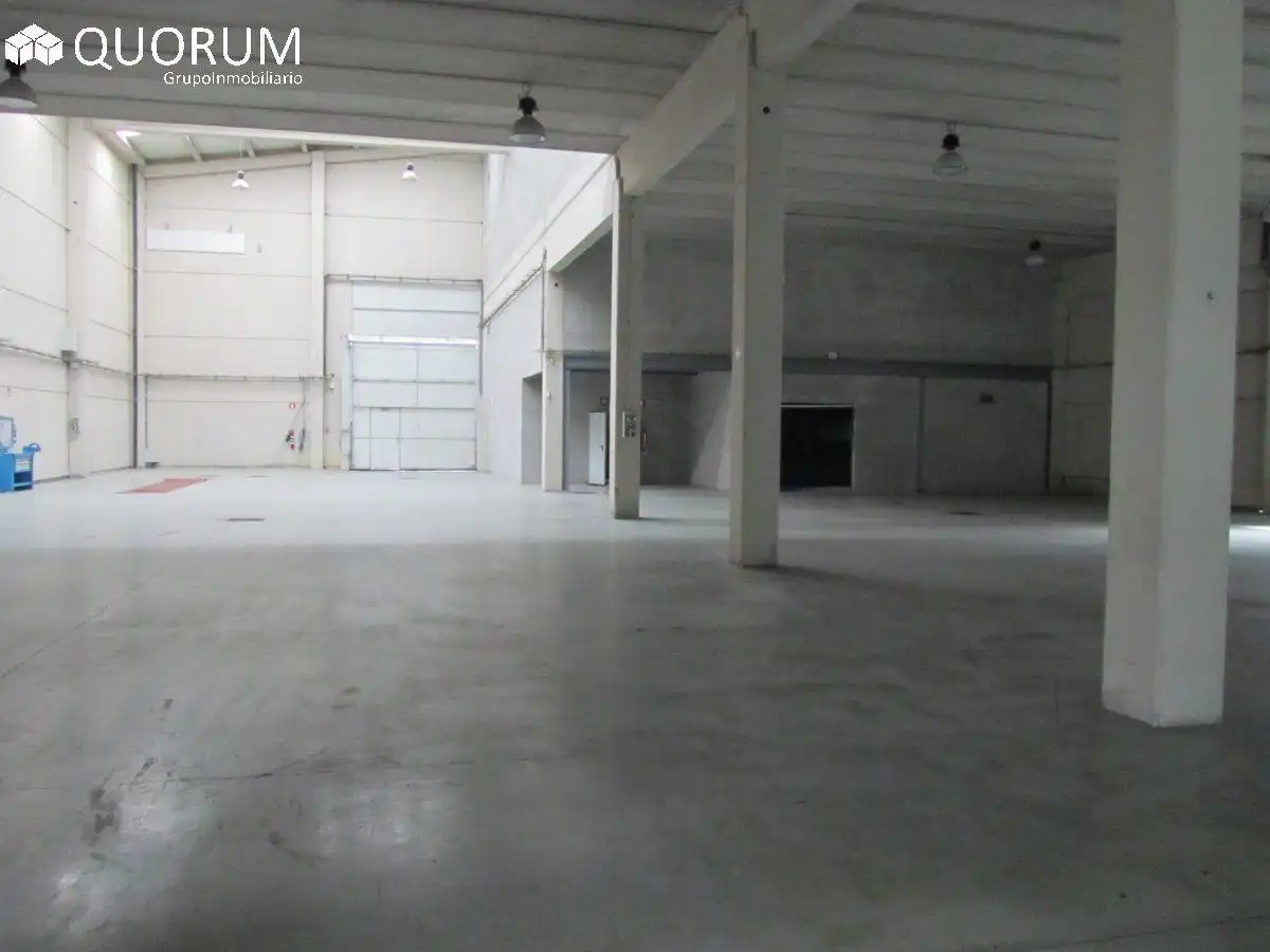 Fabrikhallen zur Miete in Berriz