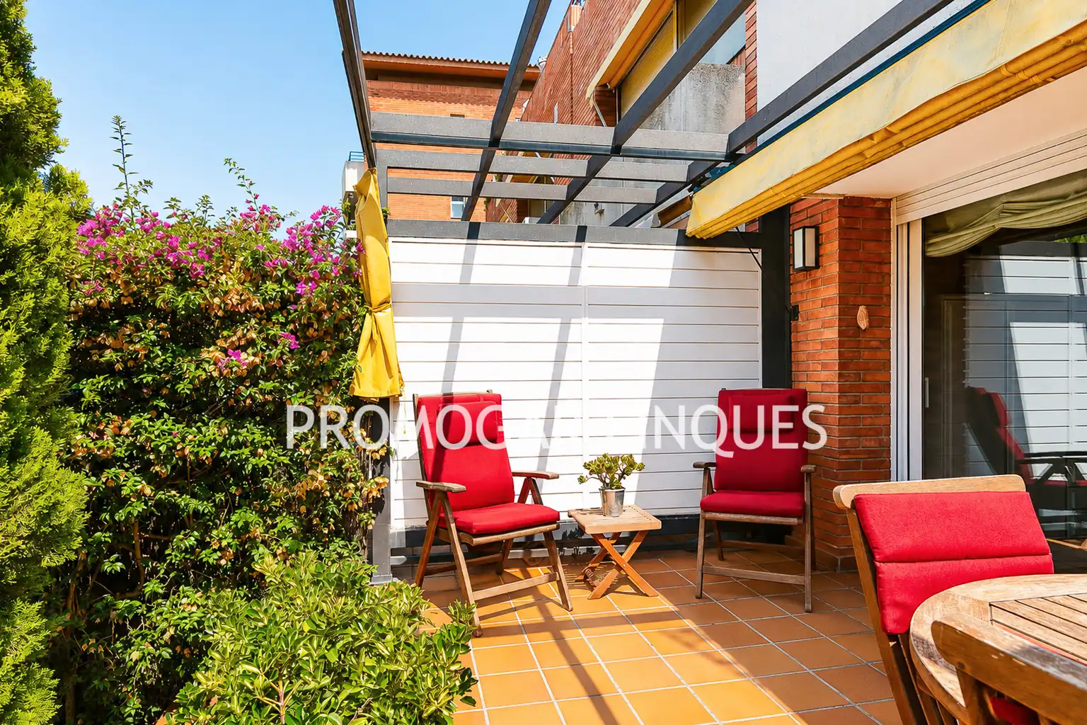 Terrasse von Maisonette zum Verkauf in Sant Feliu de Llobregat mit Klimaanlage, Heizung und Privatgarten