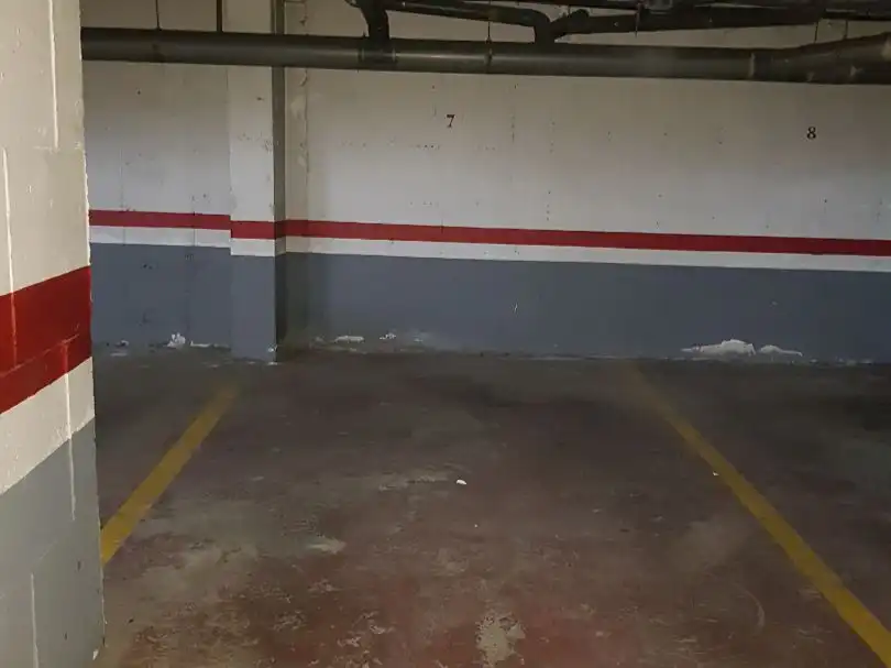 Parking de Garaje en venta en Sevilla