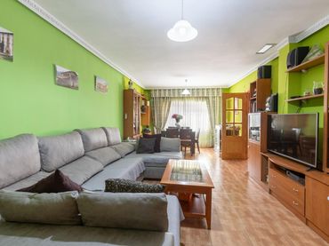 Casa en venda a Poniente