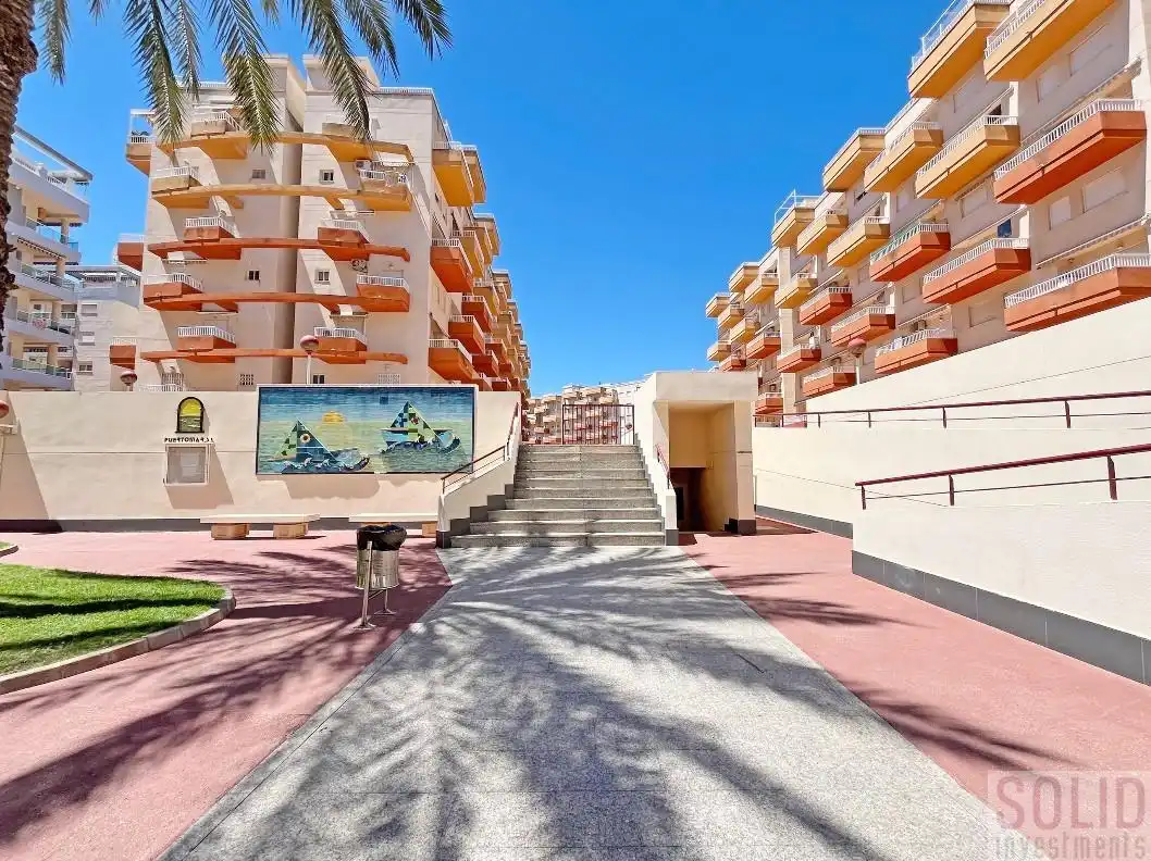 Exterior view of Duplexes for sale in Canet d'En Berenguer  with Terrace and Community pool