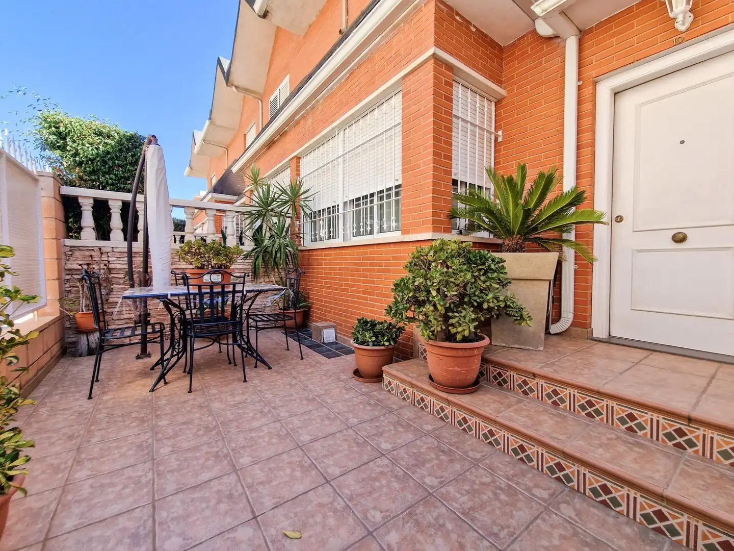 Terrace of Houses for sale in Elche / Elx  with Air Conditioner, Heating and Private garden