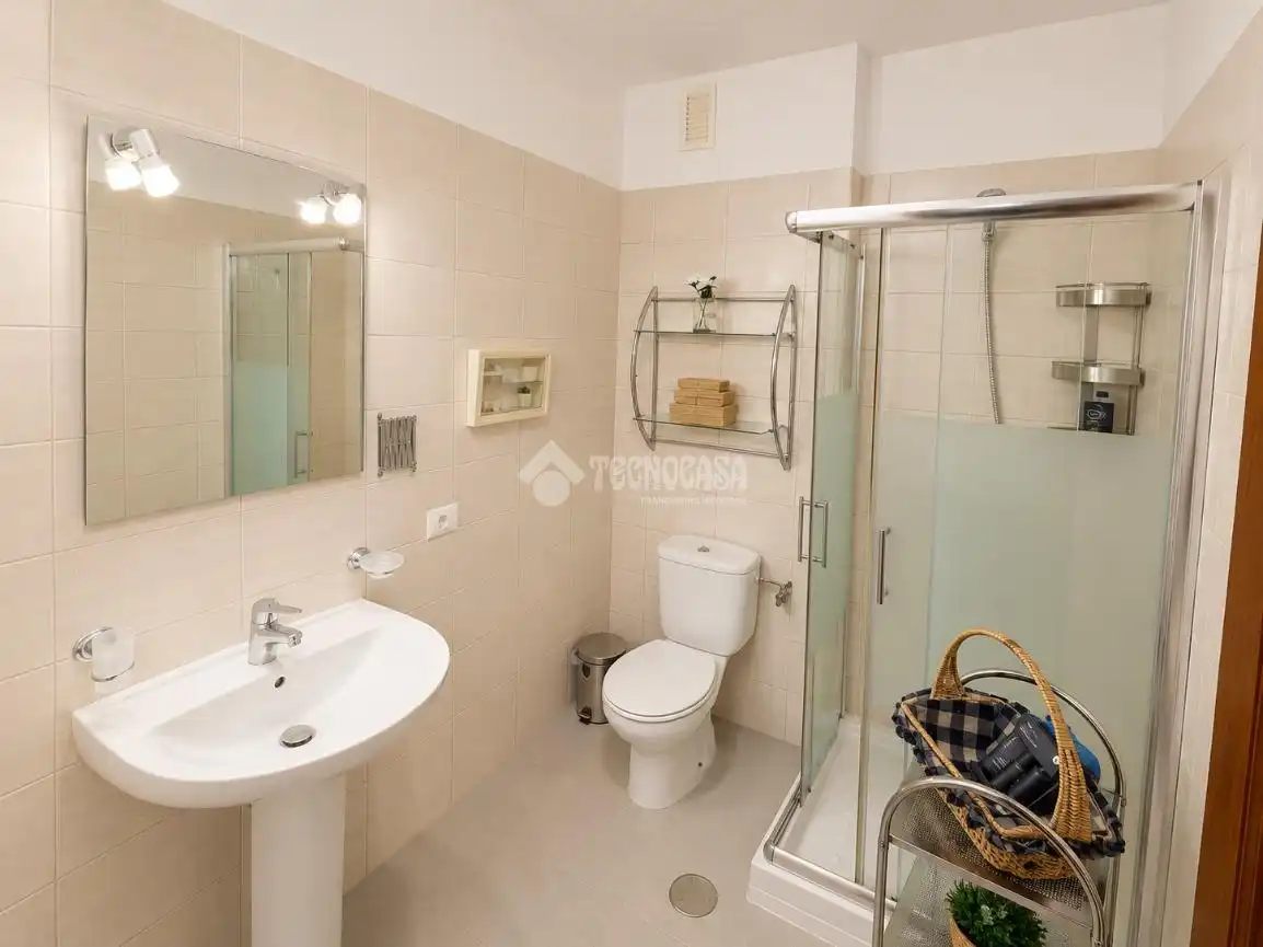 Bathroom of Flat for sale in Guía de Isora
