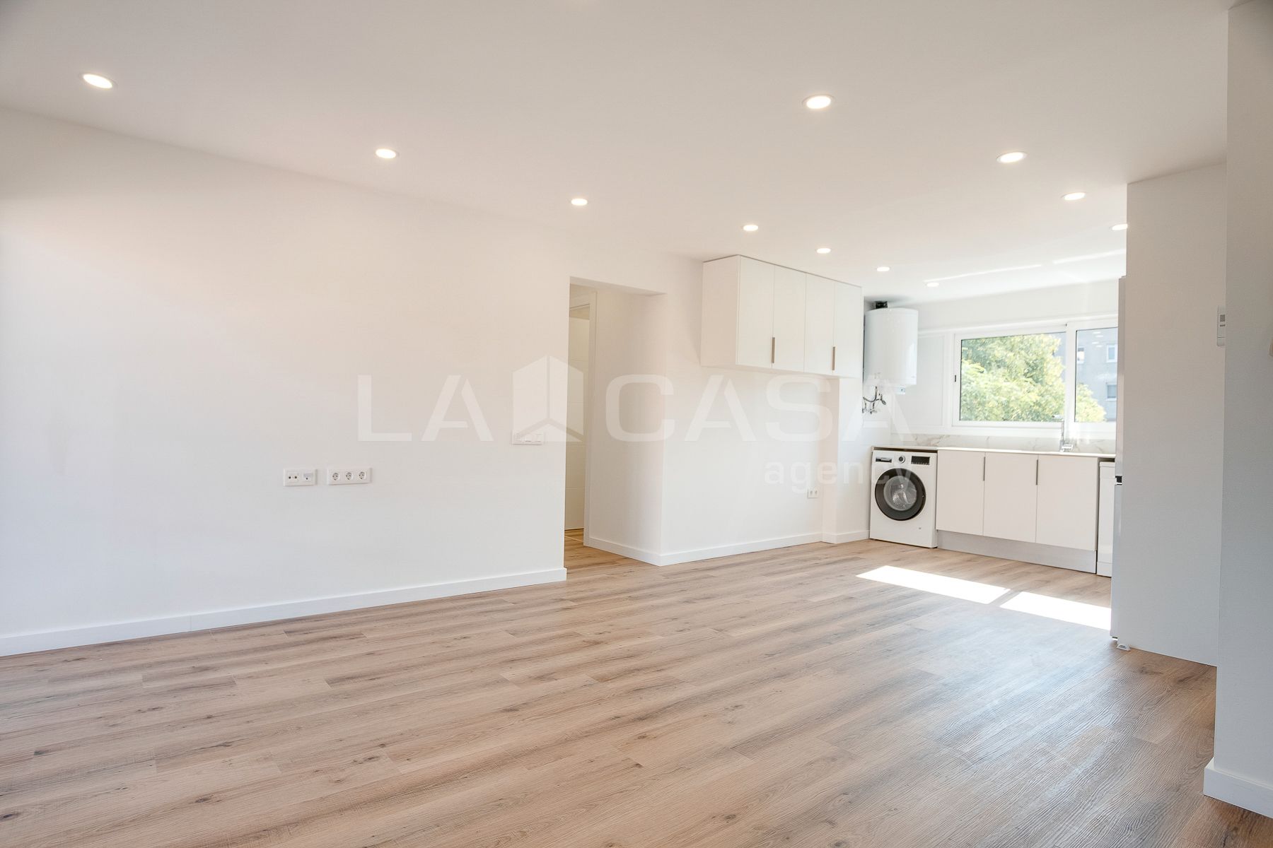 Attic for sale in  Barcelona Capital  with Air Conditioner and Balcony
