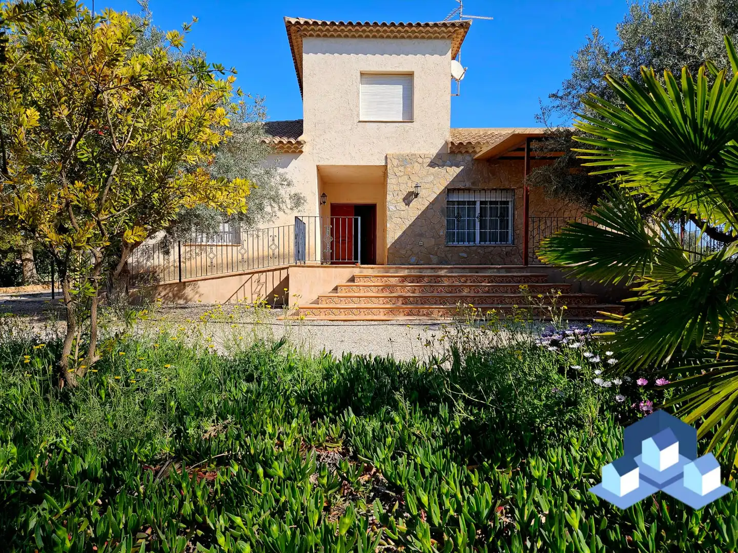 Außenansicht von Haus oder Chalet zum Verkauf in Lorca mit Klimaanlage, Heizung und Privatgarten