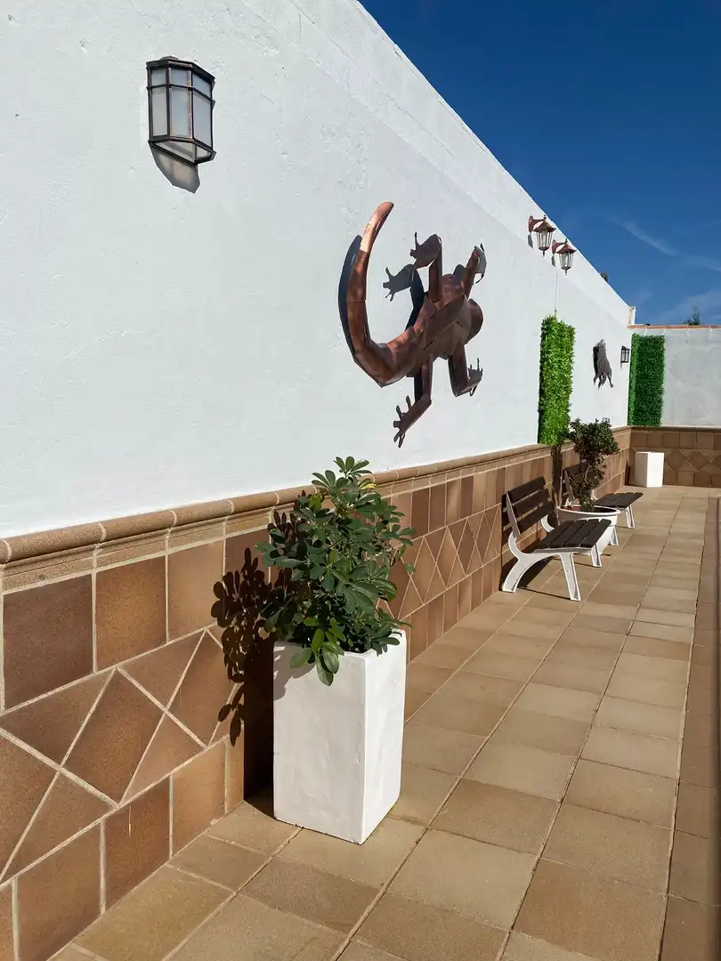Terrassa de Casa o xalet en venda en Dos Hermanas amb Aire condicionat, Calefacció i Jardí privat