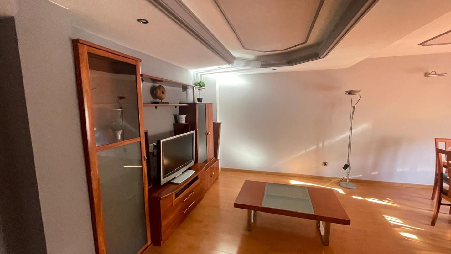 Living room of Flat to rent in  Zaragoza Capital