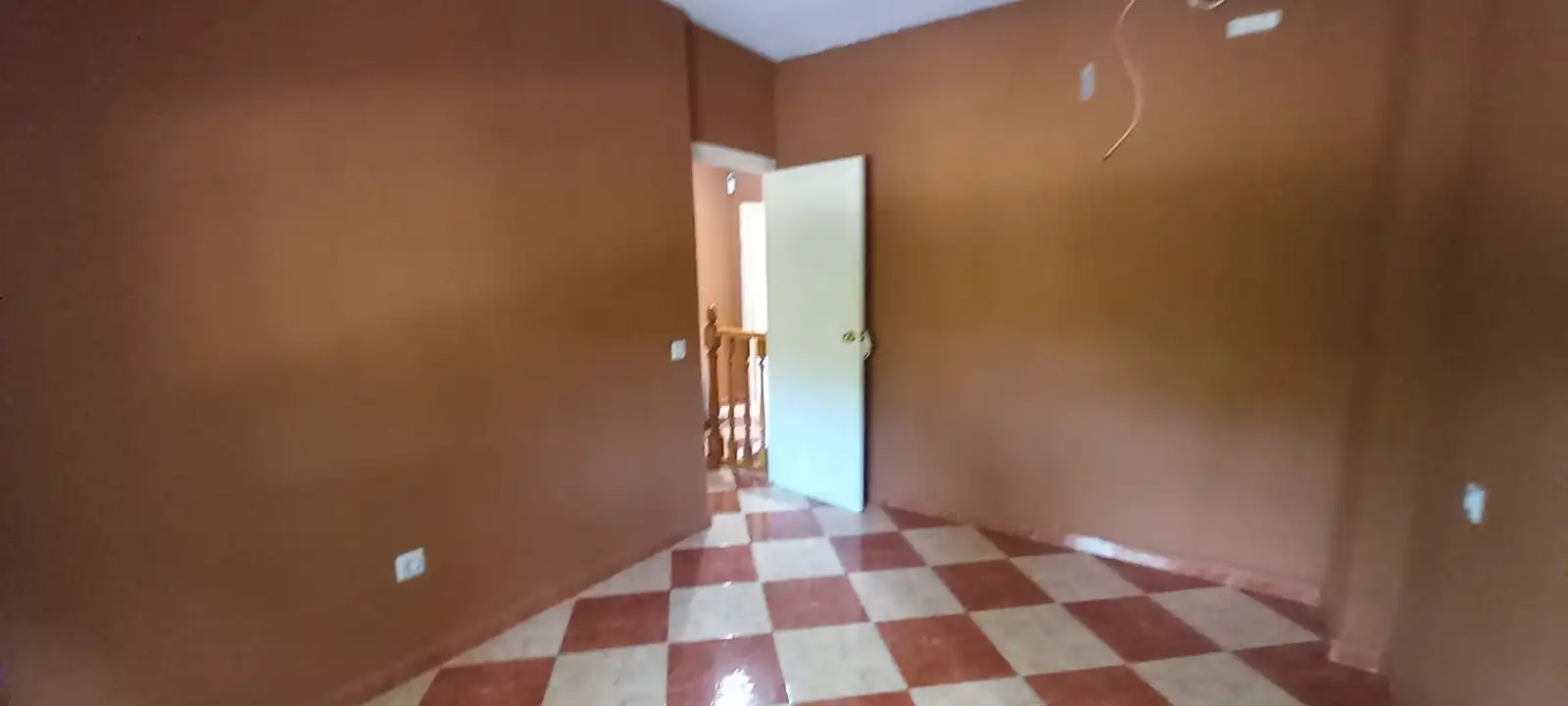 Maisonette zum Verkauf in Sevilla mit Klimaanlage