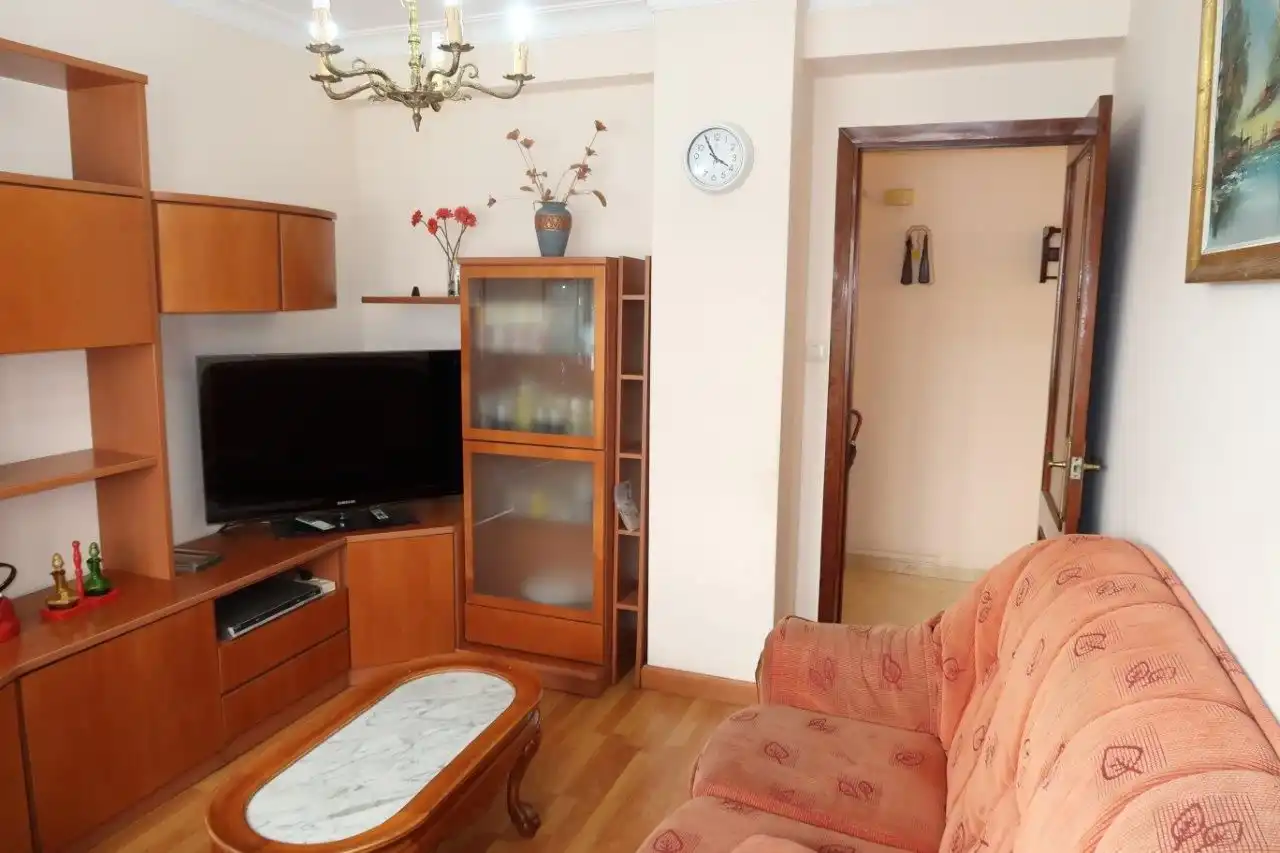 Wohnung zur Miete in Villa Negreira, Agra del Orzán - Ventorrillo