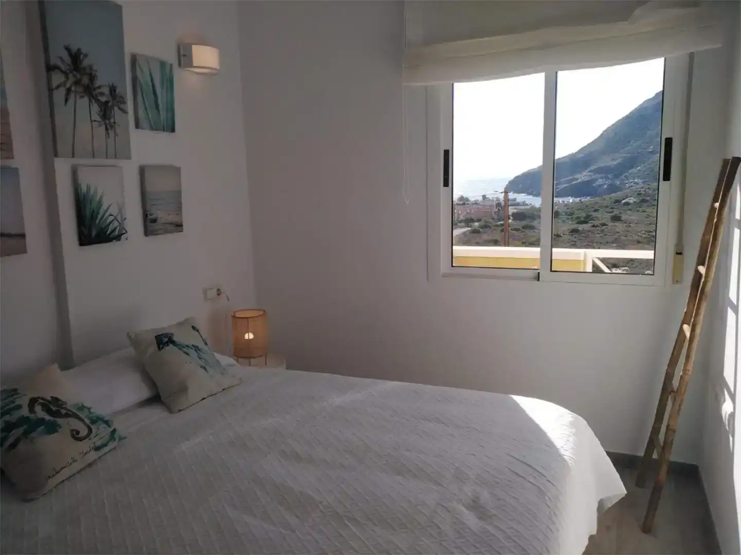 Schlafzimmer von Wohnung zur Miete in Cartagena mit Klimaanlage, Privatgarten und Abstellraum