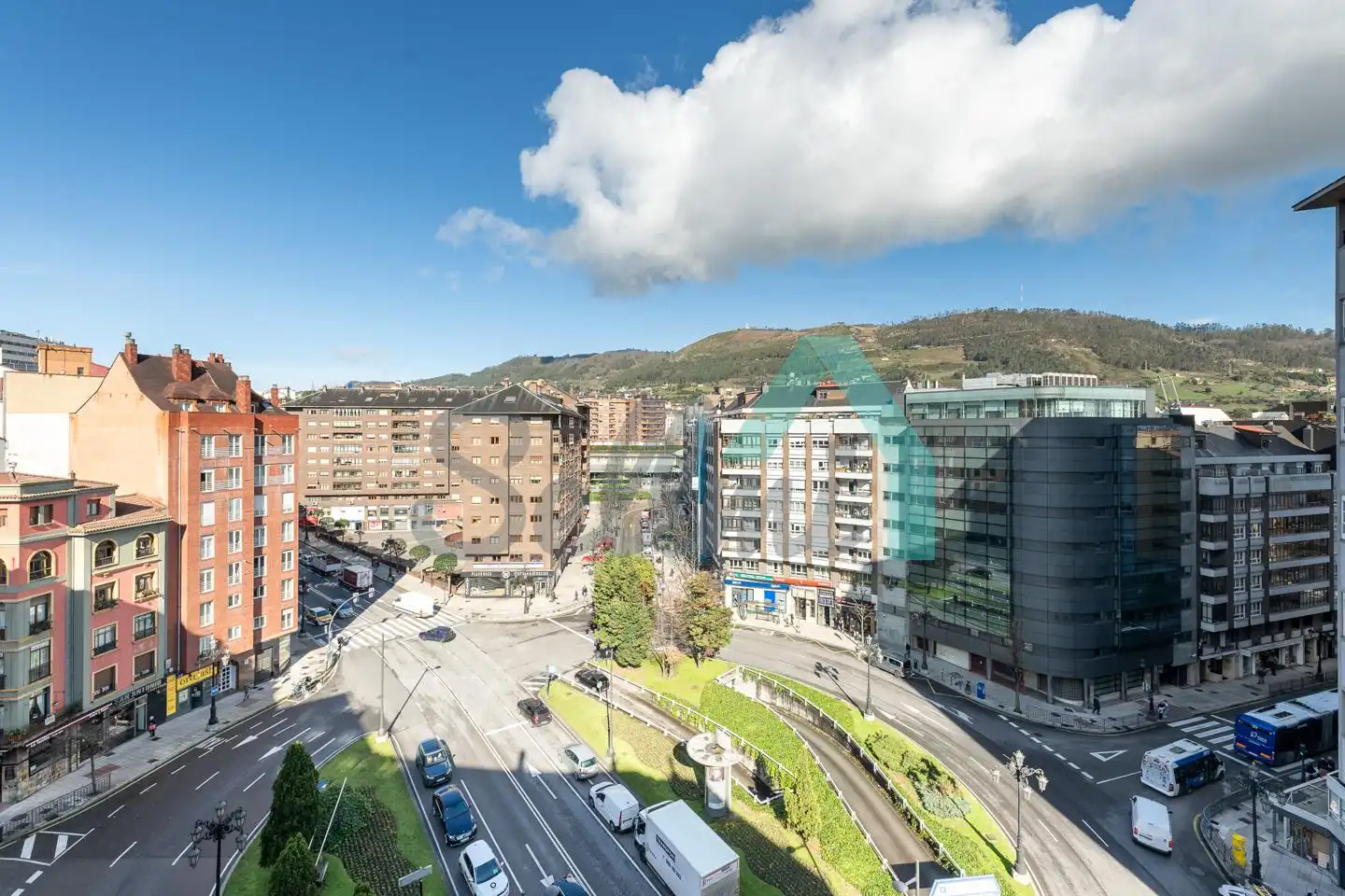 Àtic de lloguer a Primo De Rivera, Salesas - Foncalada - Campoamor
