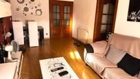 Living room of Flat for sale in Mejorada del Campo  with Air Conditioner and Heating