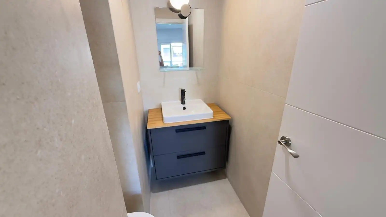 Bany de Apartament de lloguer en Pla - Carolinas
