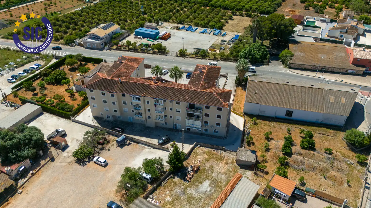 Aparcament de Pis en venda en Dénia amb Aire condicionat, Jardí privat i Terrassa