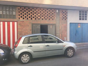 Local comercial de lloguer a Rúa Ría de Viveiro