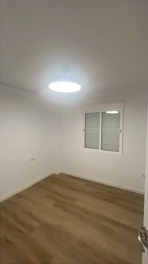 Habitación de Piso en venta en Guadassuar con Horno y Balcón