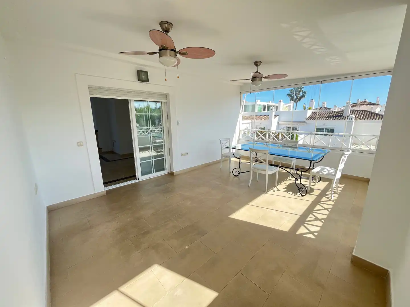 Terraza de Ático de alquiler en Marbella con Aire acondicionado, Calefacción y Terraza