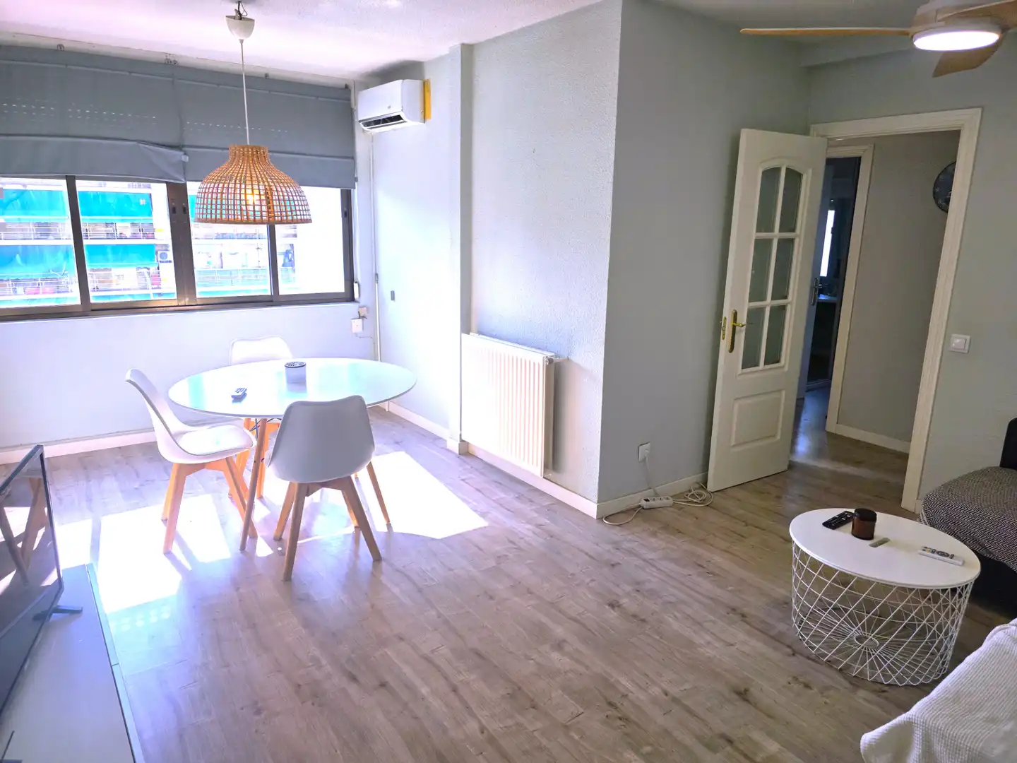 Comedor de Piso en venta en Coslada con Aire acondicionado, Calefacción y Terraza