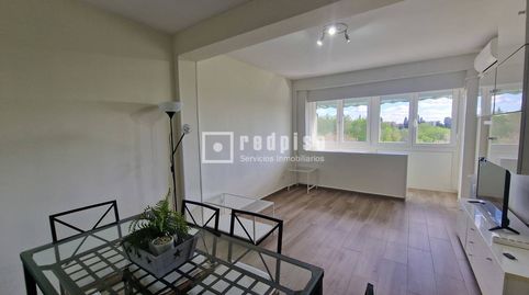 Foto 4 de Piso de alquiler en De Villaescusa, Pueblo Nuevo, Madrid Capital
