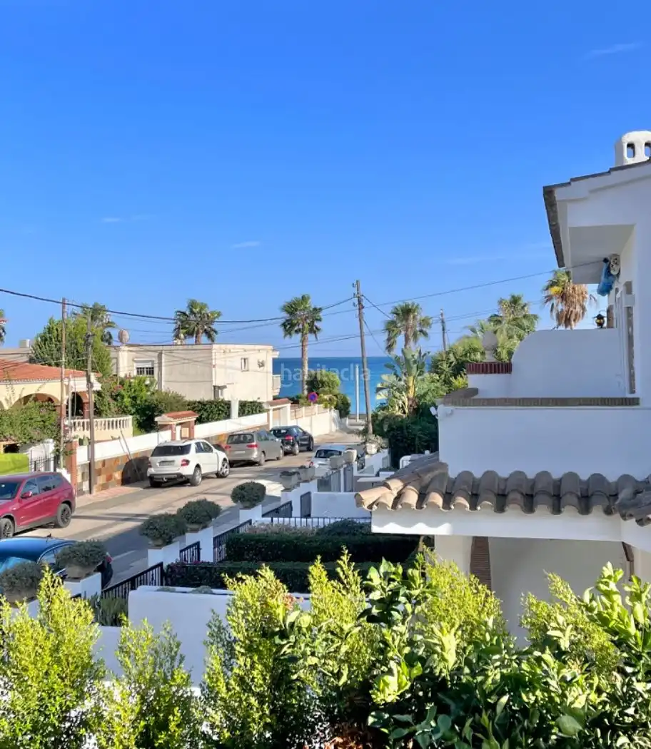 Maison jumelée à vendre à Carrer Acàcies 60