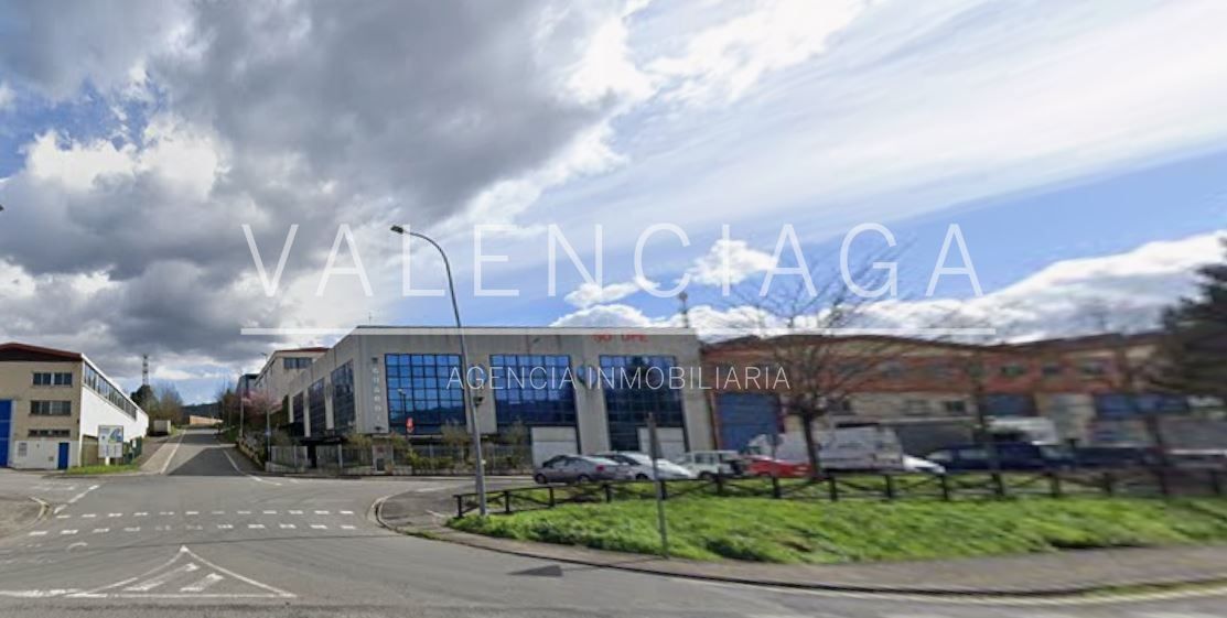 Vista exterior de Nau industrial en venda en Idiazabal