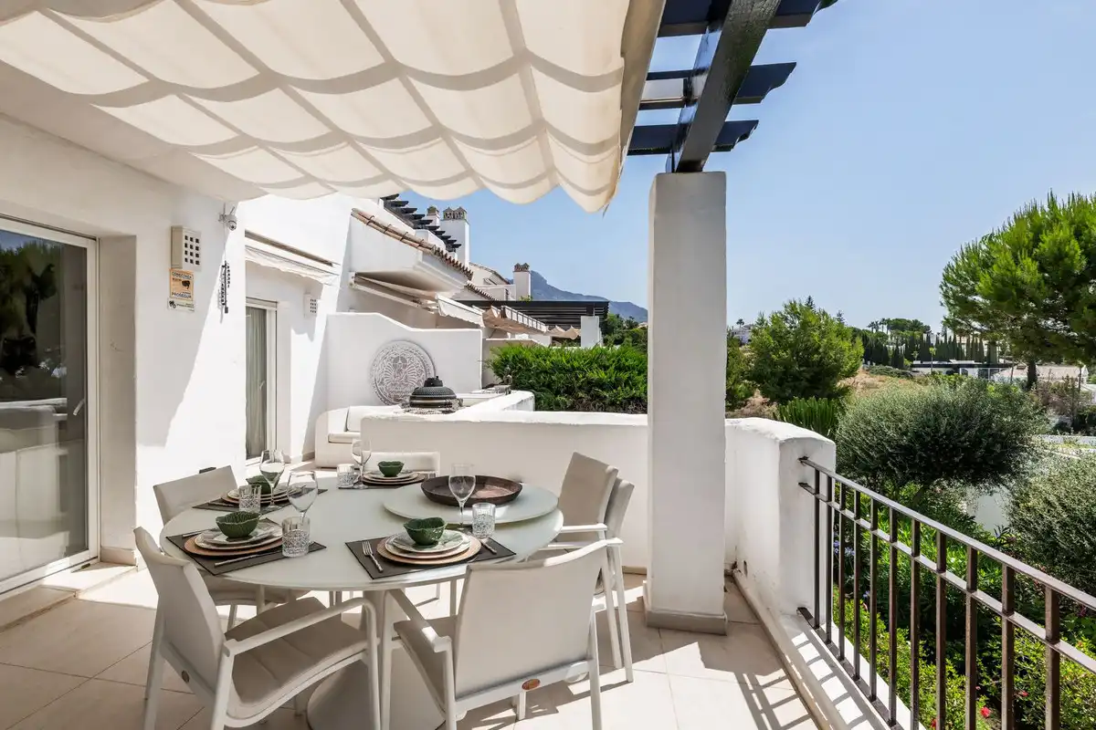 Penthouse with pool for sale in Nueva Andalucía, imagen 7