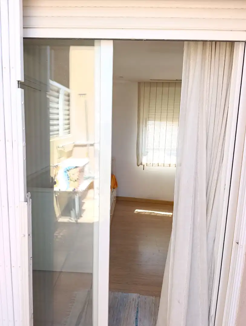 Dormitori de Casa adosada en venda en Almazora / Almassora amb Aire condicionat, Calefacció i Jardí privat