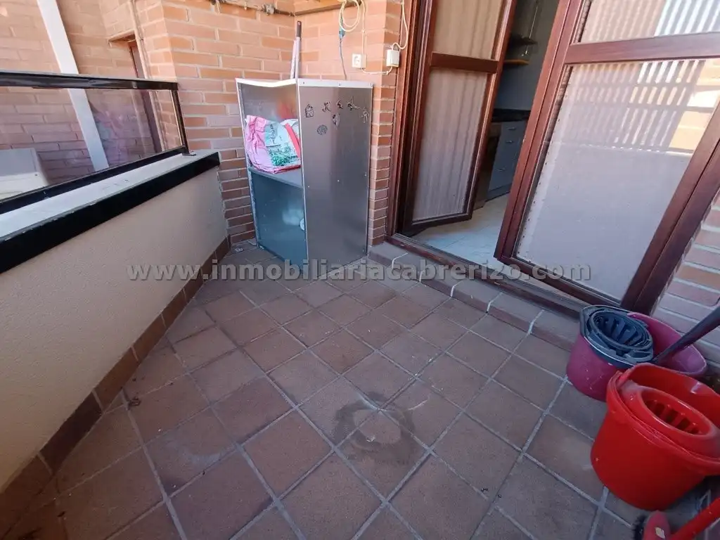 Flat for sale in Calle Rodrigo de Arriaga Mendo, Residencia