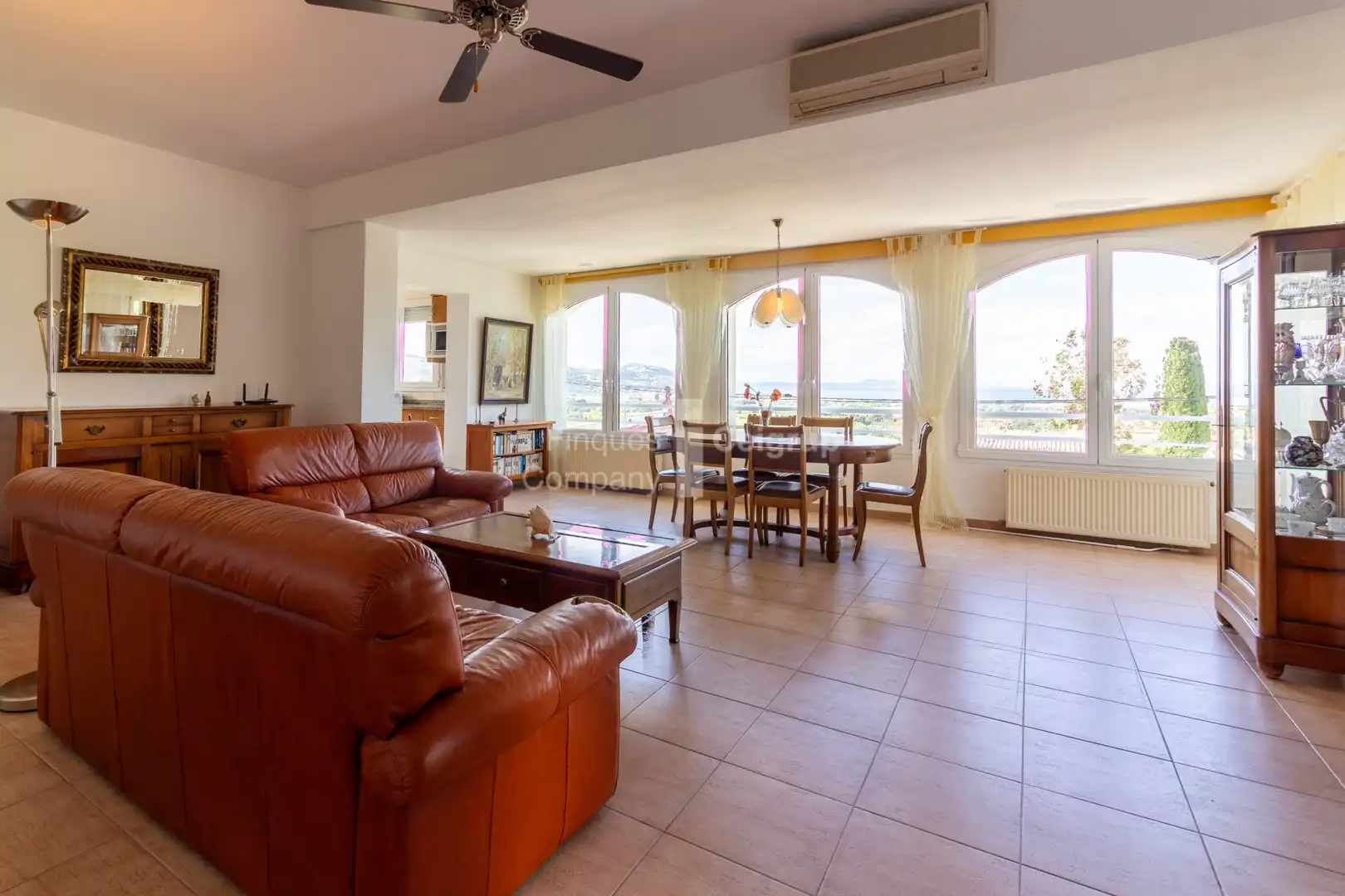 Sala de estar de Casa o chalet en venta en Roses con Calefacción y Terraza