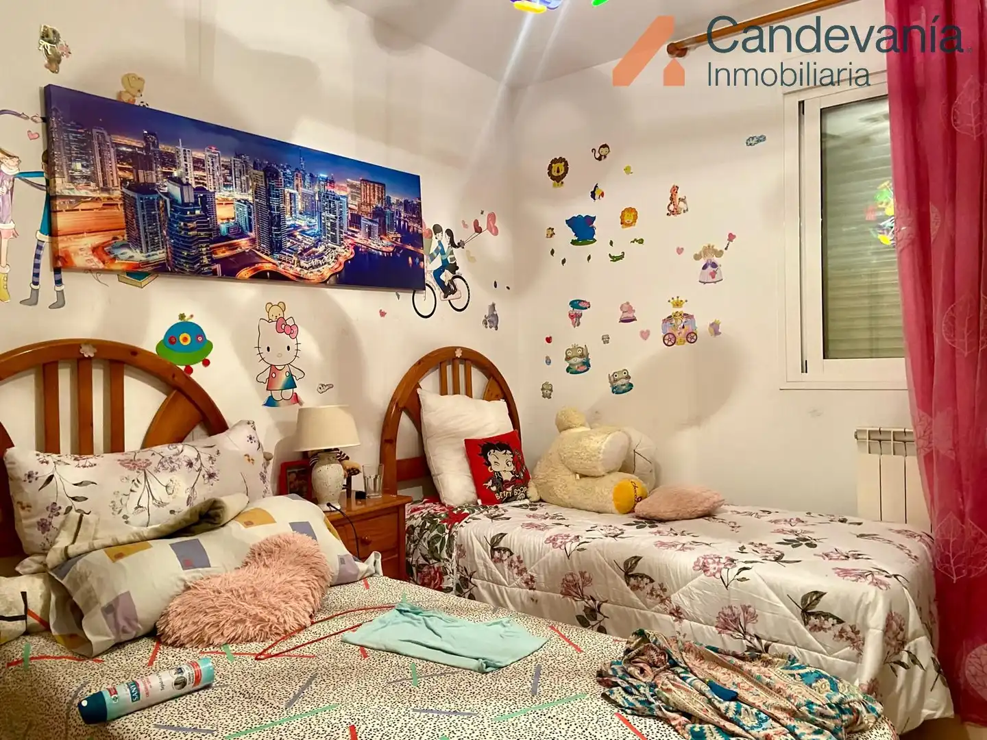 Habitación de Casa adosada en venta en Las Pedrosas con Aire acondicionado, Calefacción y Jardín privado