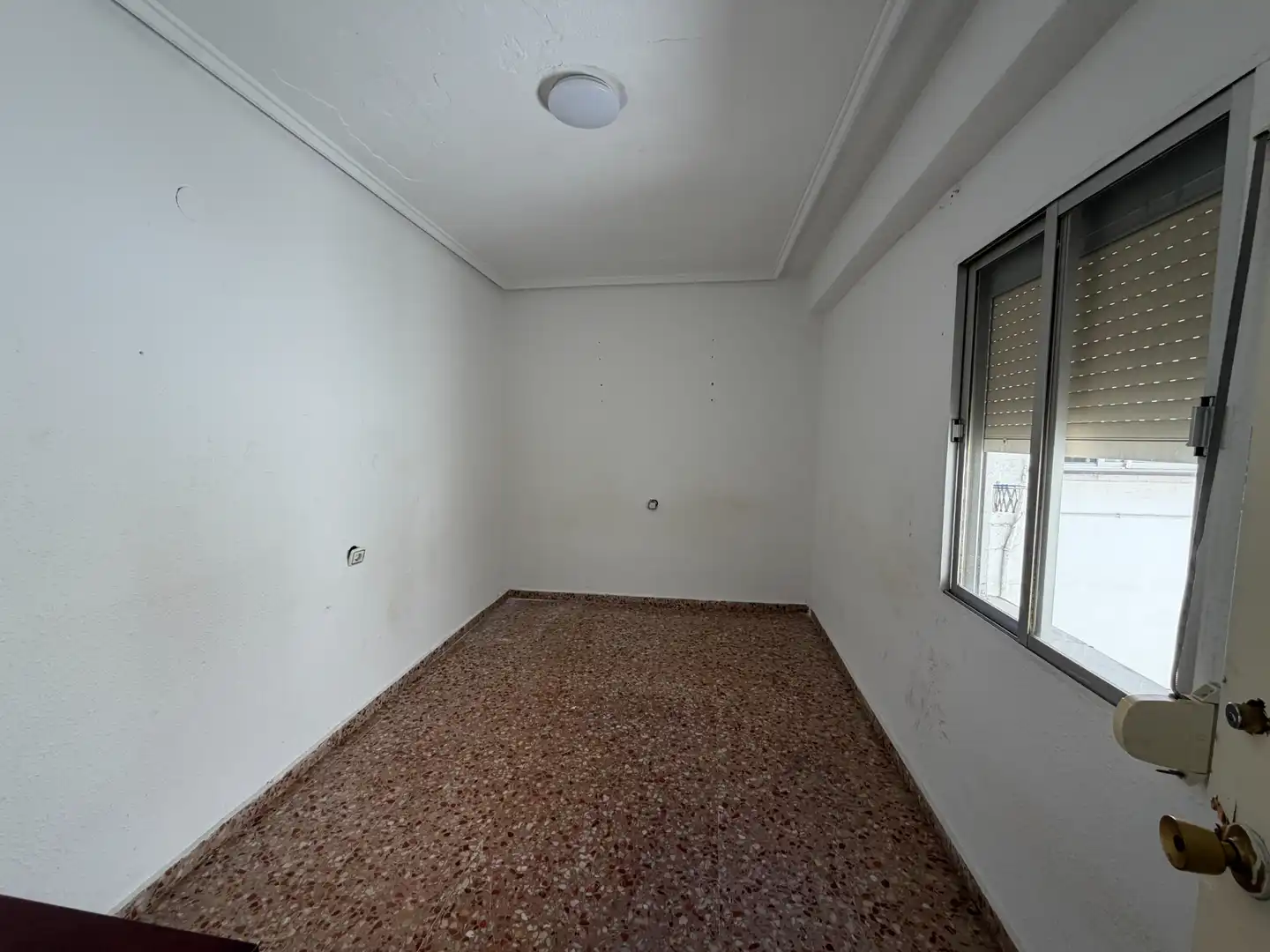 Flat for sale in Valencia  with Balcony