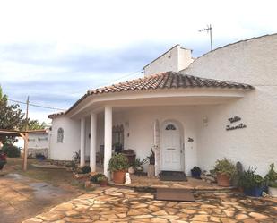 Exterior view of House or chalet for sale in Mont-roig del Camp  with Air Conditioner