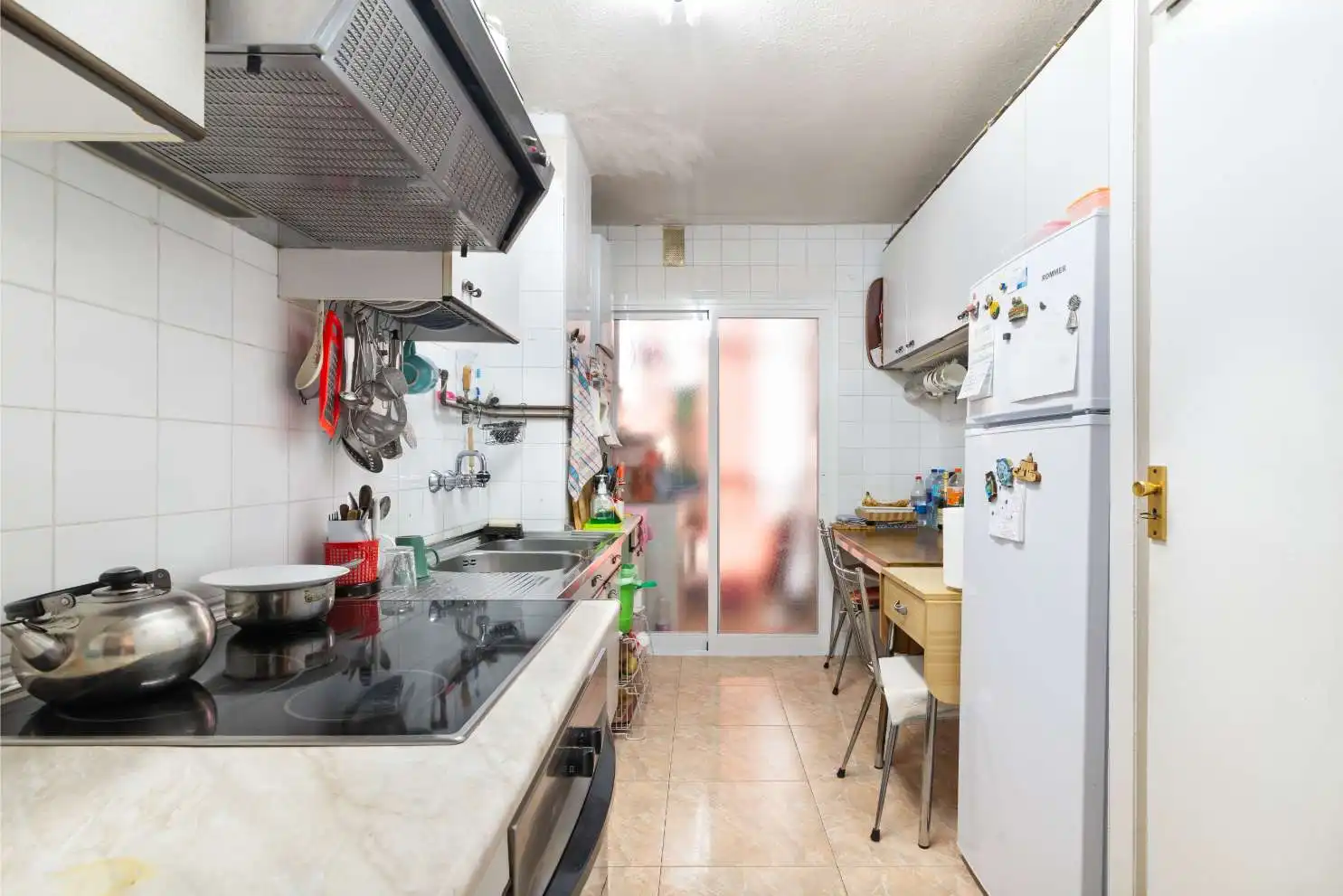 Cuina de Pis en venda en Móstoles amb Aire condicionat, Terrassa i Moblat