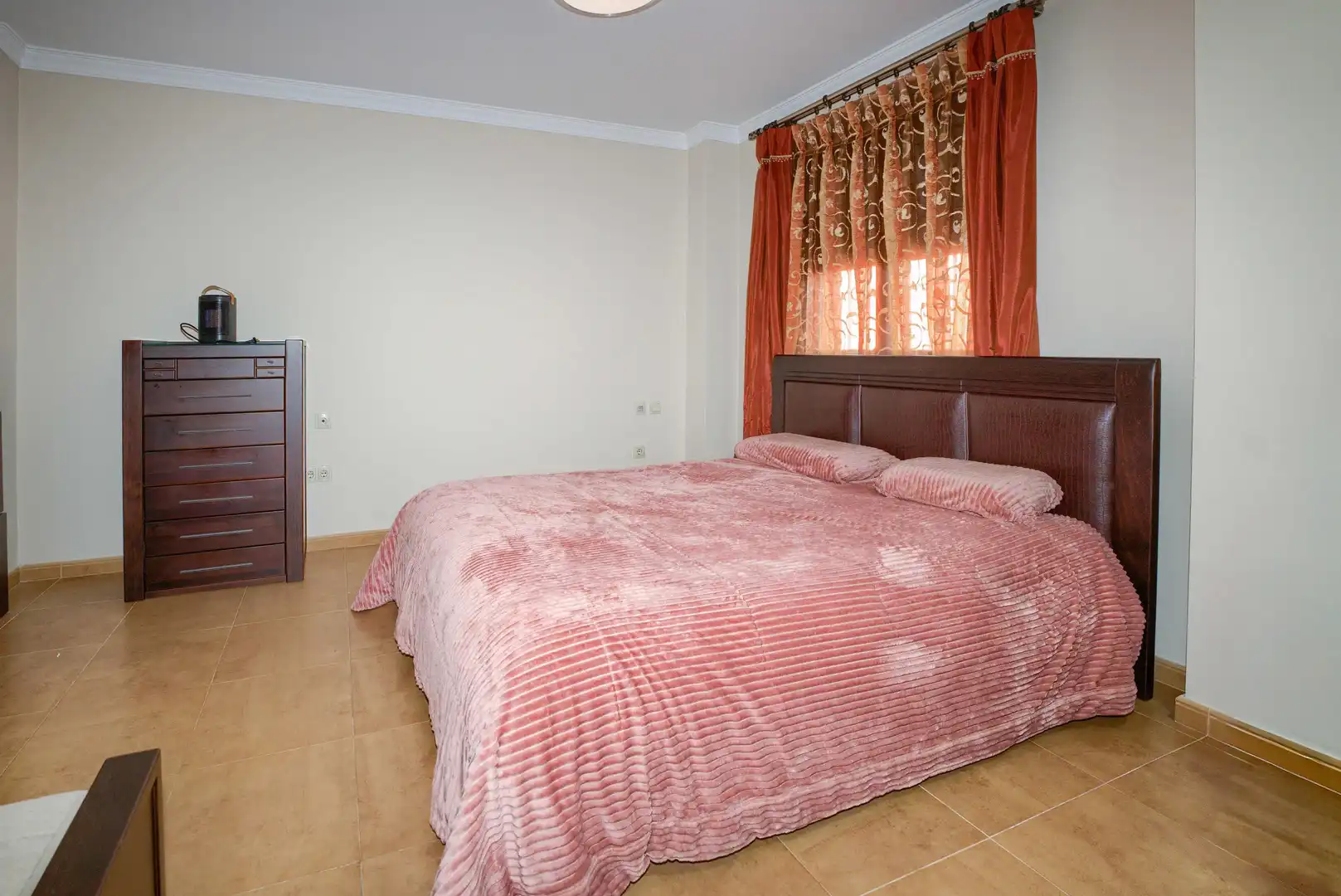 Bedroom of Houses for sale in Montequinto  with Air Conditioner, Heating and Private garden